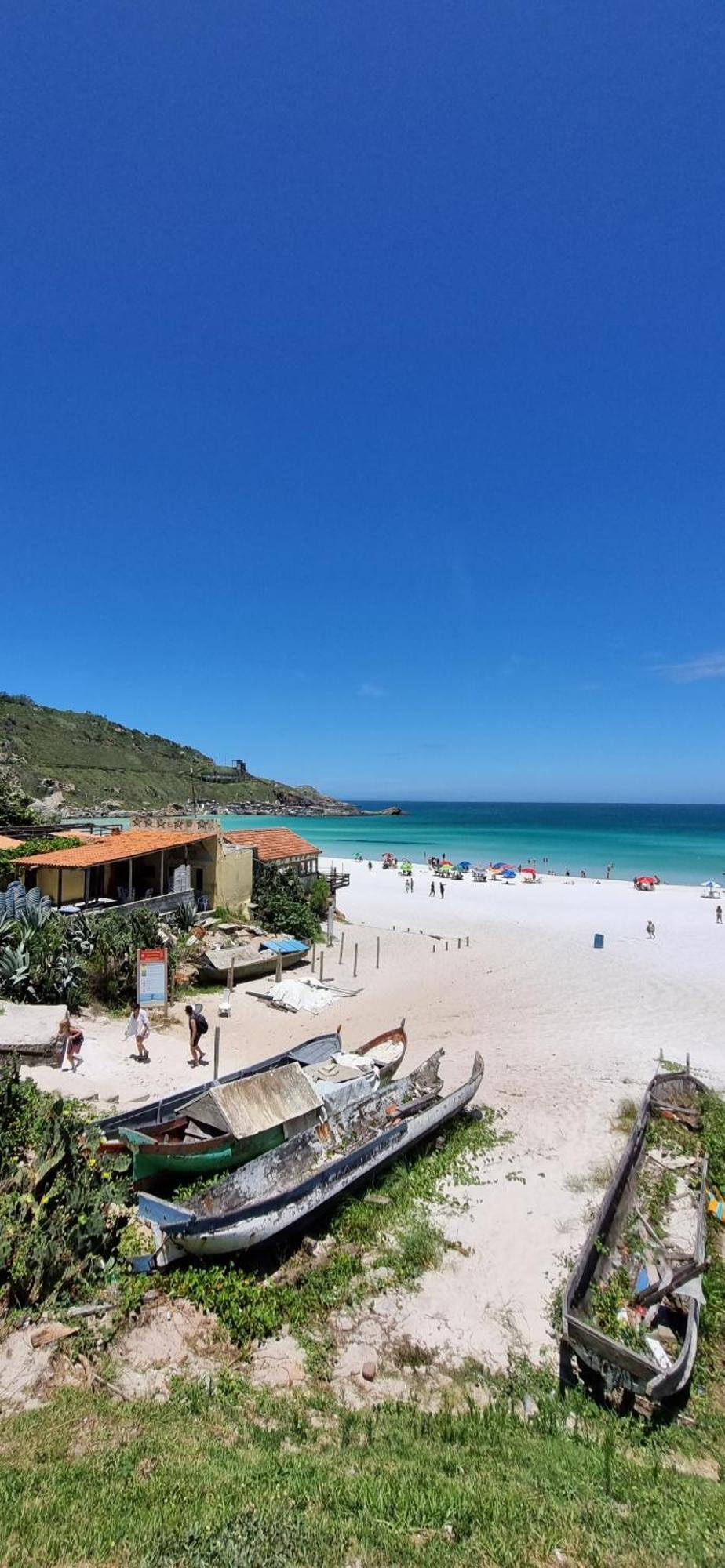 Casa Na Frente Da Praia Grande Арраял-ду-Кабу Экстерьер фото